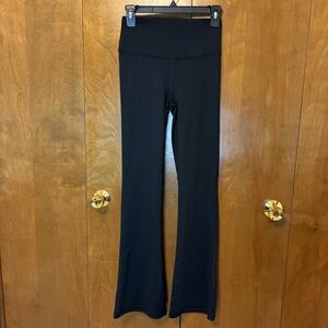 Victoria's Secret Black Flare On Point Yoga Pants